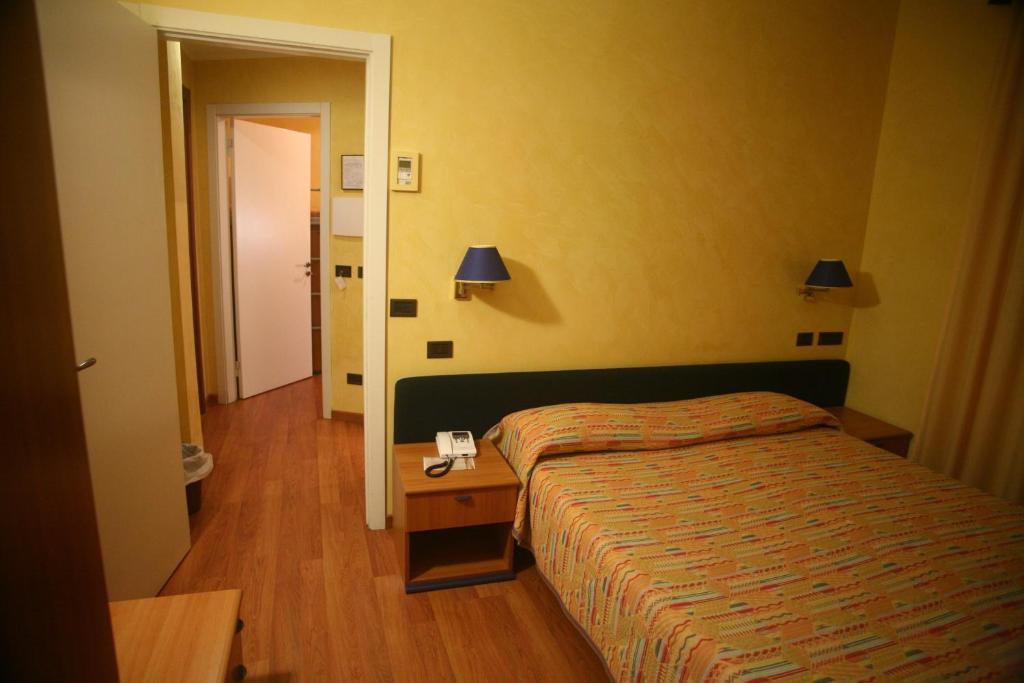 Hotel Victoria Porto San Giorgio Rom bilde