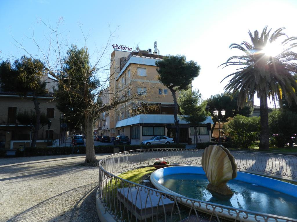 Hotel Victoria Porto San Giorgio Eksteriør bilde